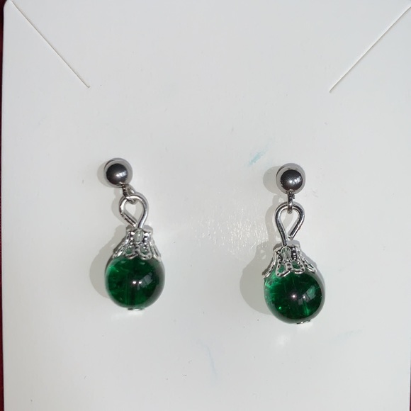 Handcrafted 🟢 Earrings - Picture 5 of 6